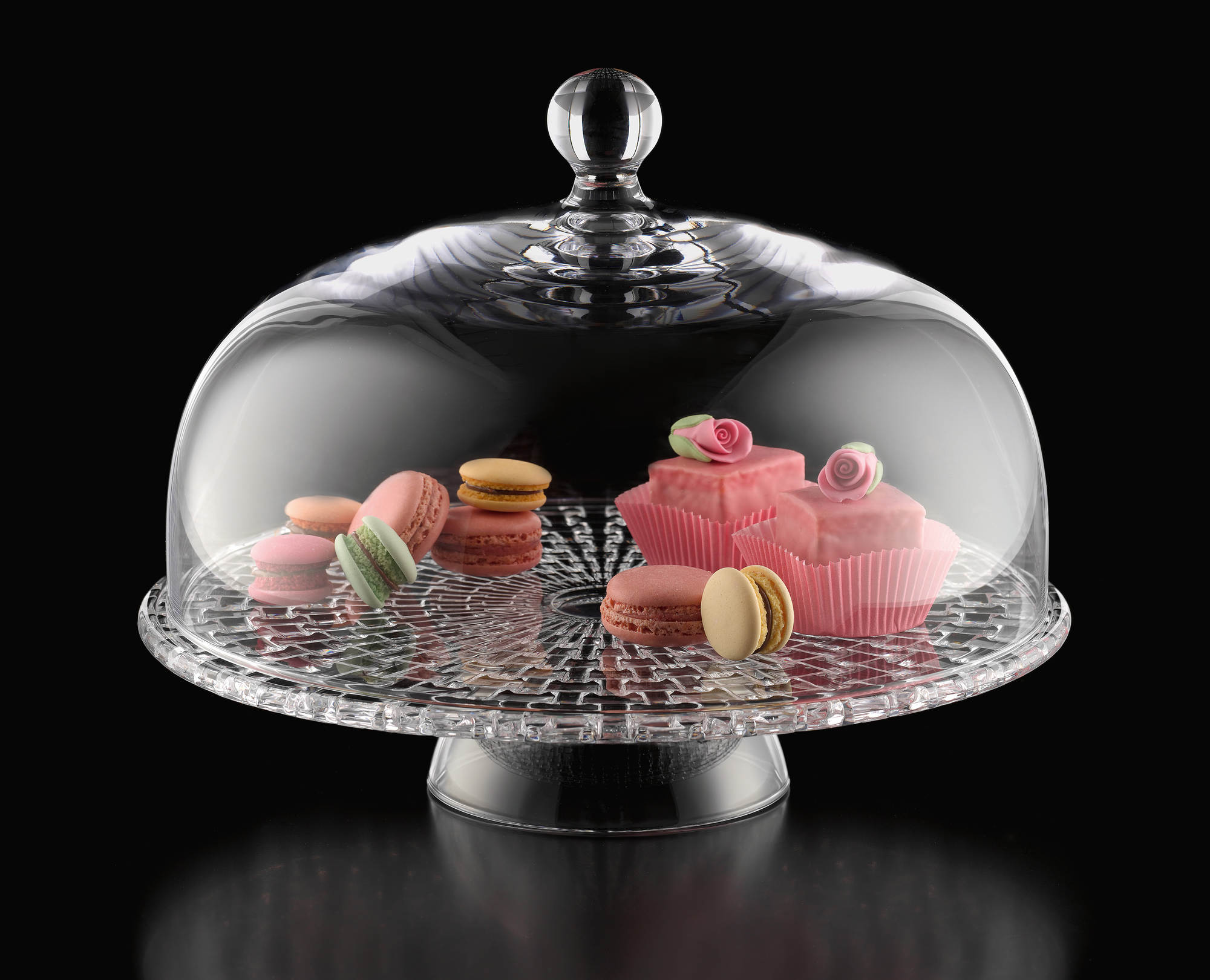 NACHTMANN Bossa Nova Cake Plate with Dome